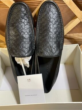 NWB Coach Men's Sz 9M ‘Embossed Black Driver ‘Leather Slip-On Loafers/ Pristine